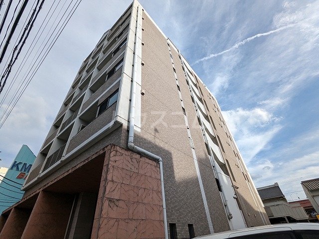 29/30 エントランス