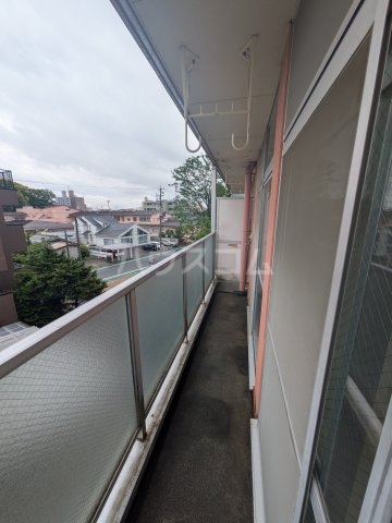 16/27 バルコニー