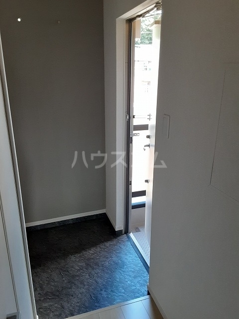 5/30 玄関