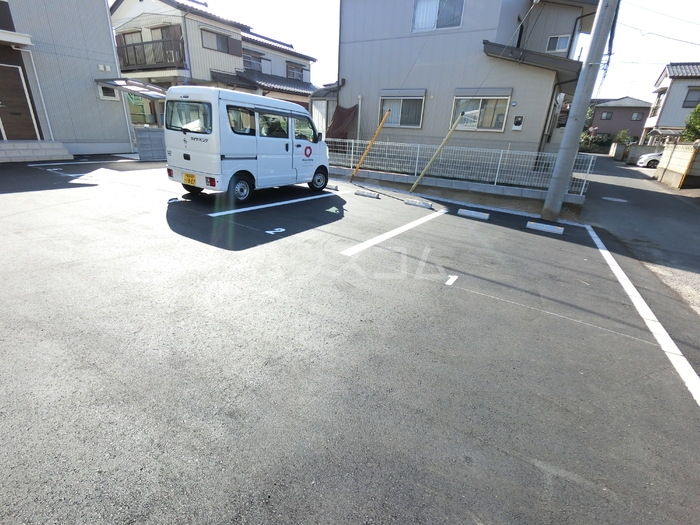 14/23 駐車場