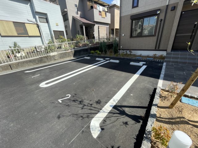 19/23 駐車場