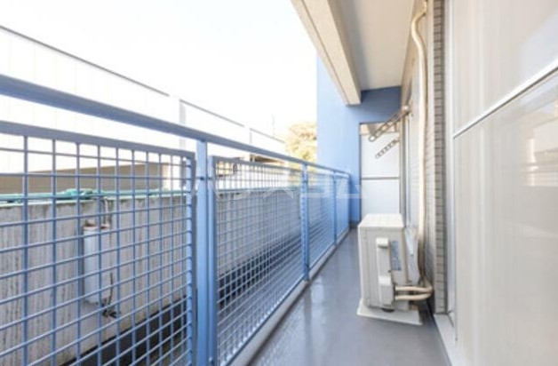 13/26 バルコニー