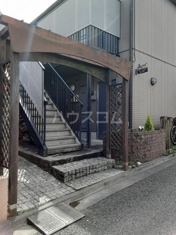 20/22 エントランス