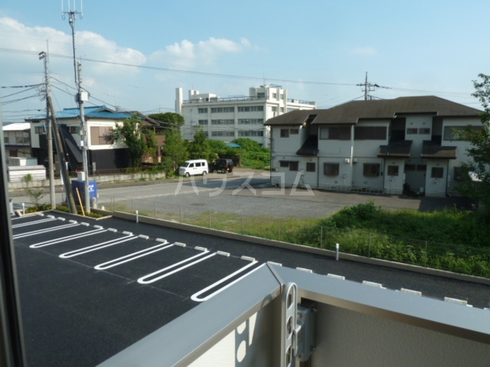 19/22 駐車場
