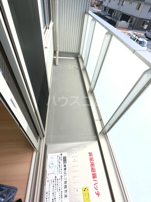 14/20 バルコニー