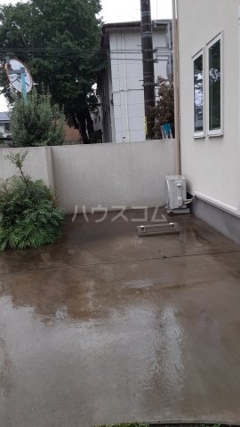 22/26 駐車場