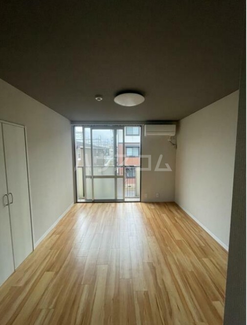 4/19 リビング/ダイニング