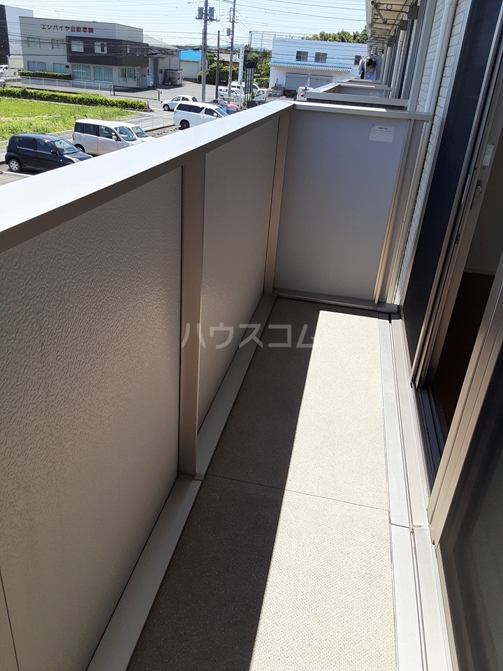 13/28 バルコニー