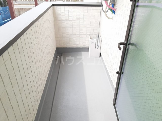 19/28 バルコニー