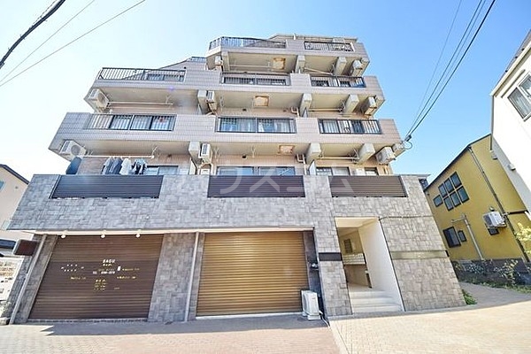 15/24 エントランス