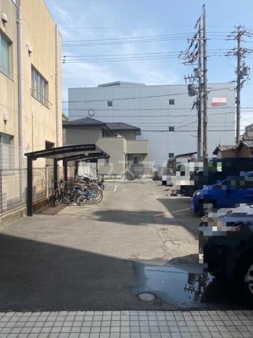 20/25 駐車場