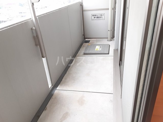 20/30 バルコニー