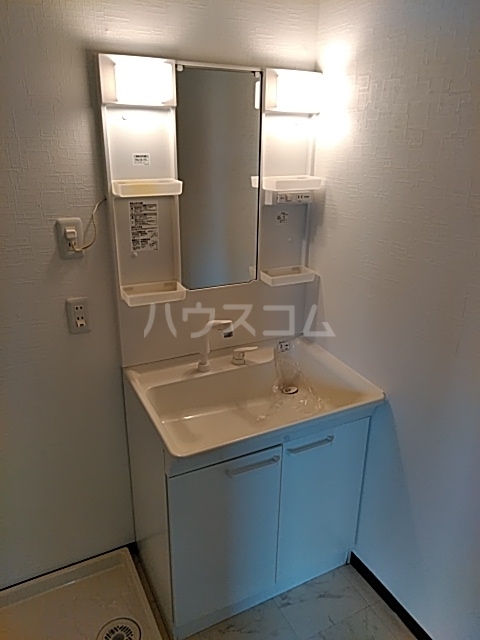 13/30 トイレ