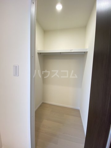 13/30 収納