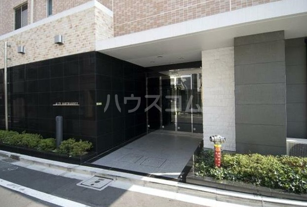 17/21 エントランス