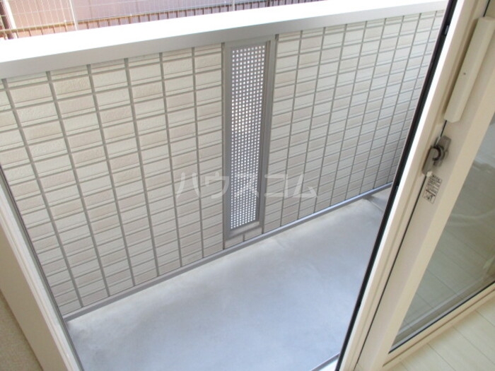 14/27 バルコニー