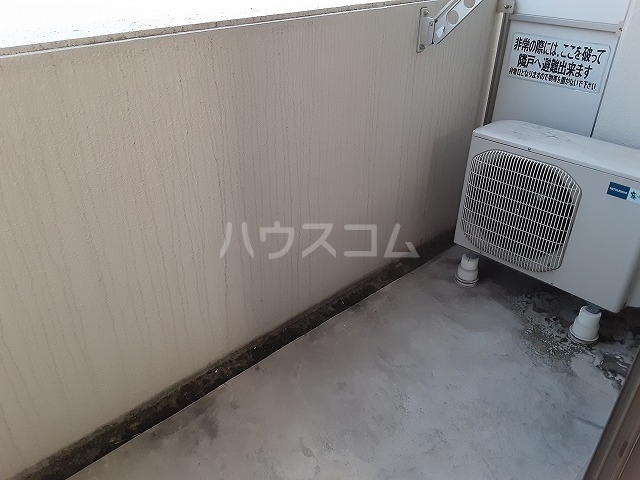 19/30 バルコニー