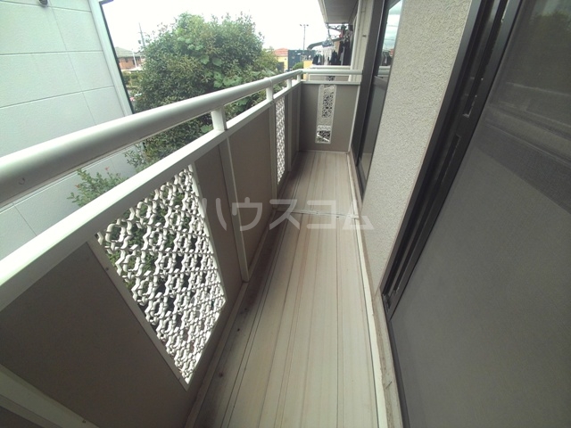 15/28 バルコニー