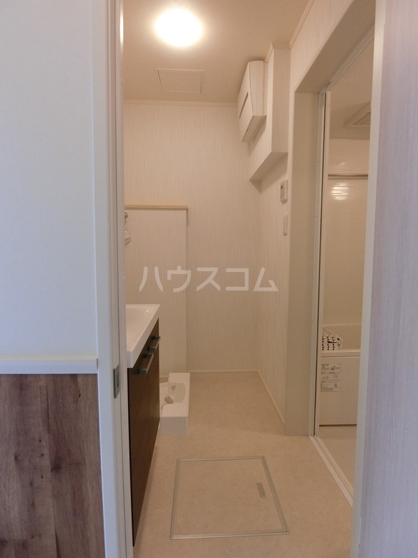 13/27 洗面