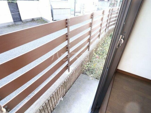 19/29 バルコニー