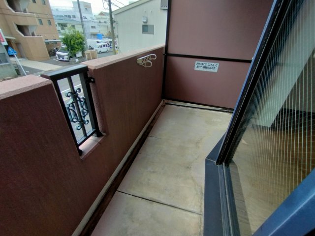 20/30 バルコニー