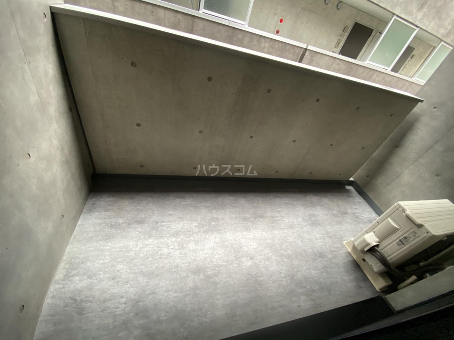 22/30 バルコニー