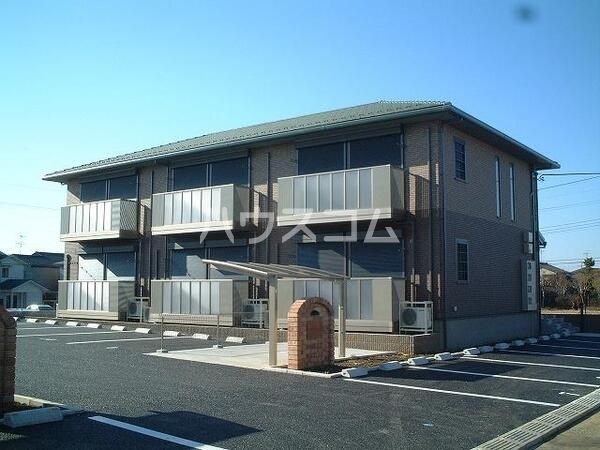 13/15 エントランス