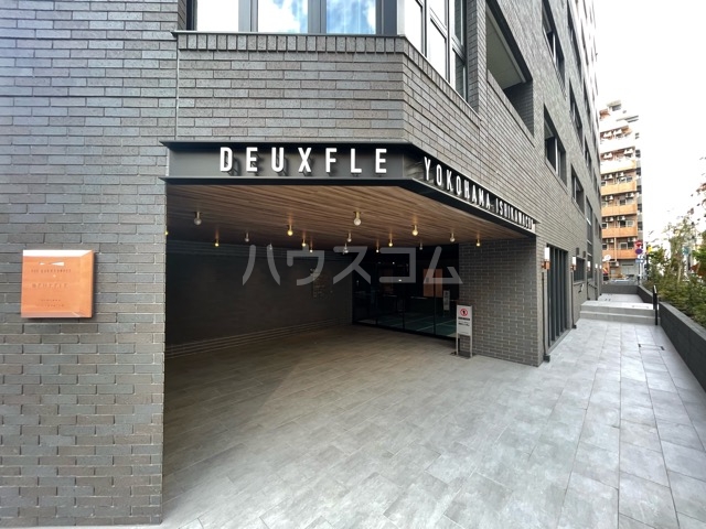 4/10 エントランス