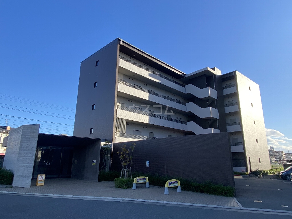1/24 外観