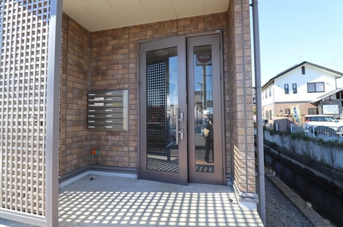 19/21 エントランス