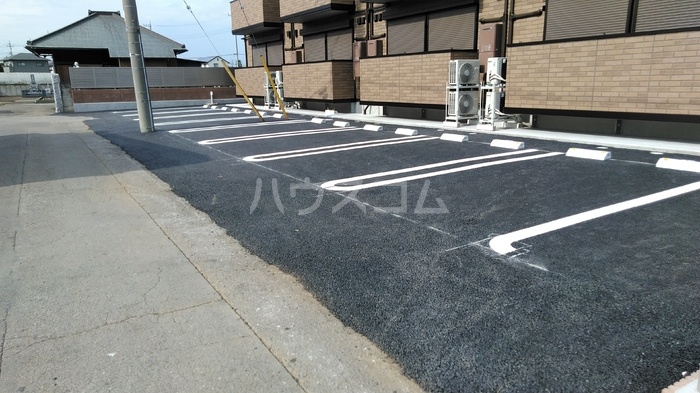 19/21 駐車場