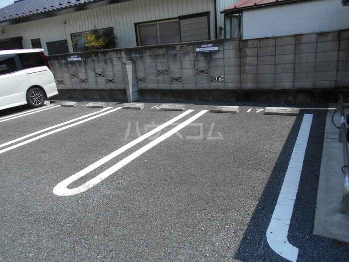 2/8 駐車場