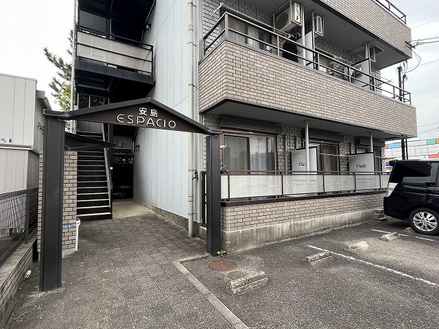 3/5 エントランス