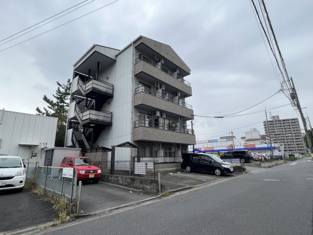2/30 外観