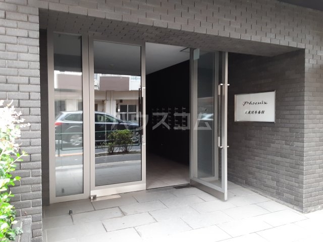 28/29 エントランス