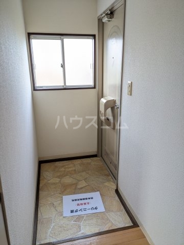 13/30 玄関