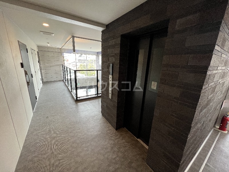 2/7 エントランス