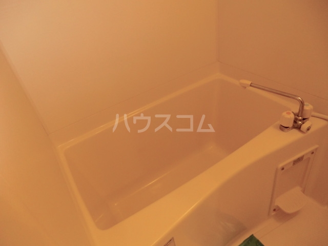 16/30 浴室