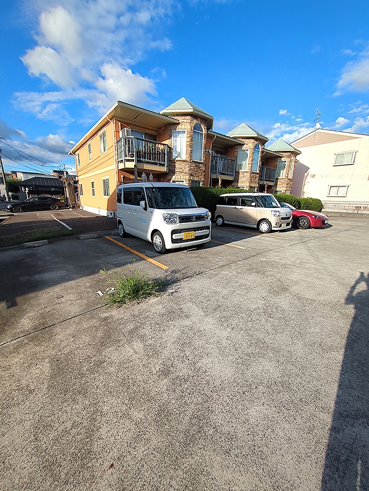 22/26 駐車場