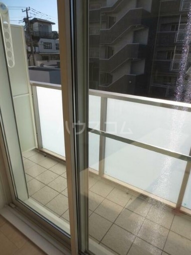 13/26 バルコニー