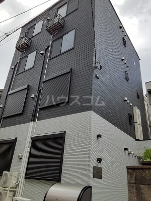2/30 外観