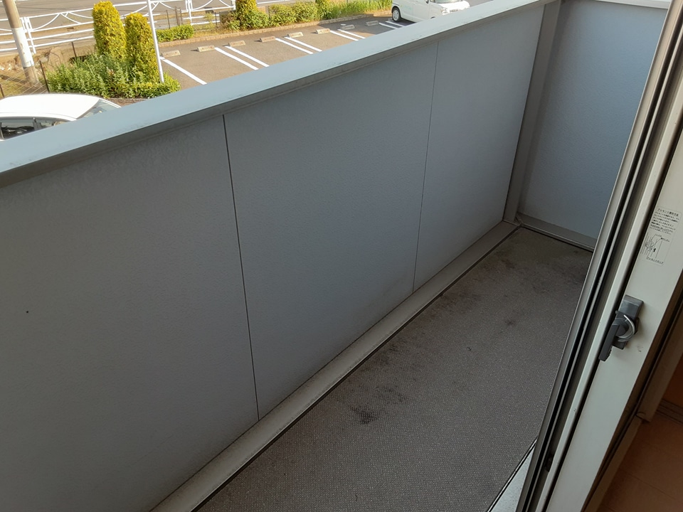 15/23 バルコニー