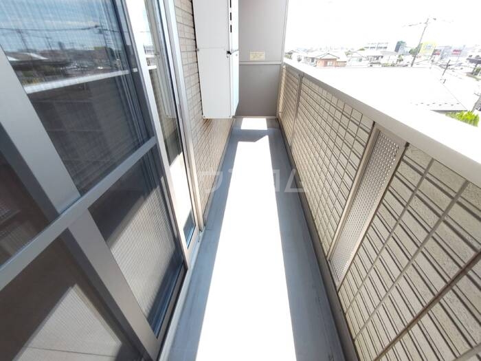 13/21 バルコニー