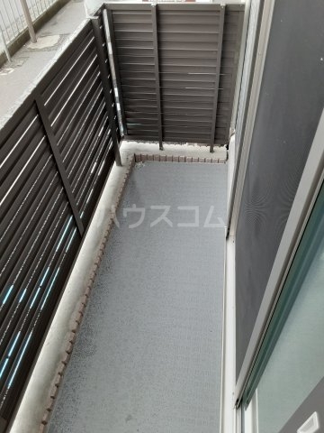 21/30 バルコニー