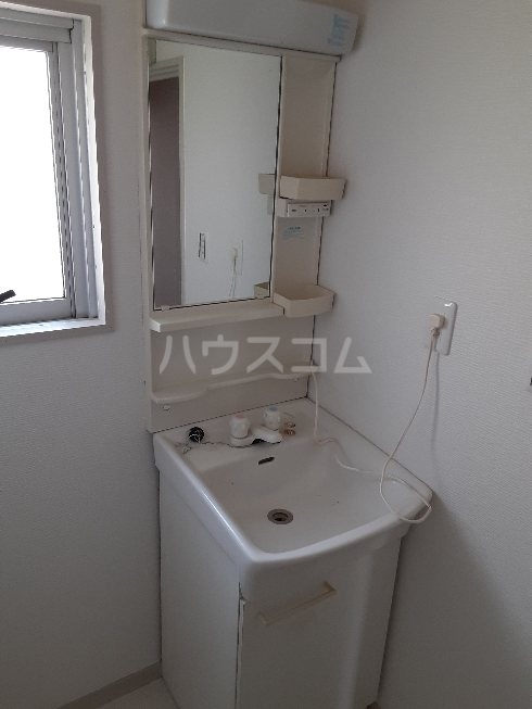 13/30 洗面