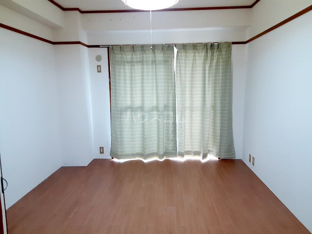 2/30 リビング/ダイニング