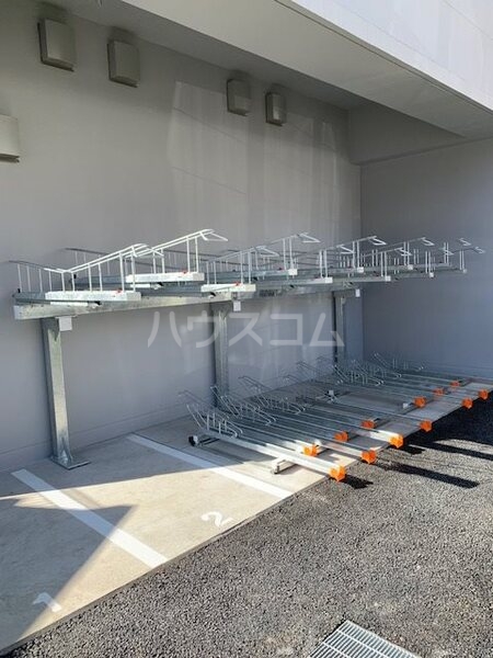 17/27 駐車場