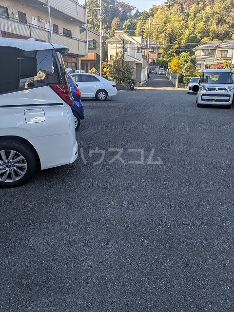 26/29 駐車場