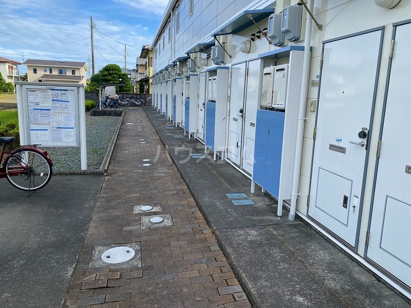 17/19 エントランス