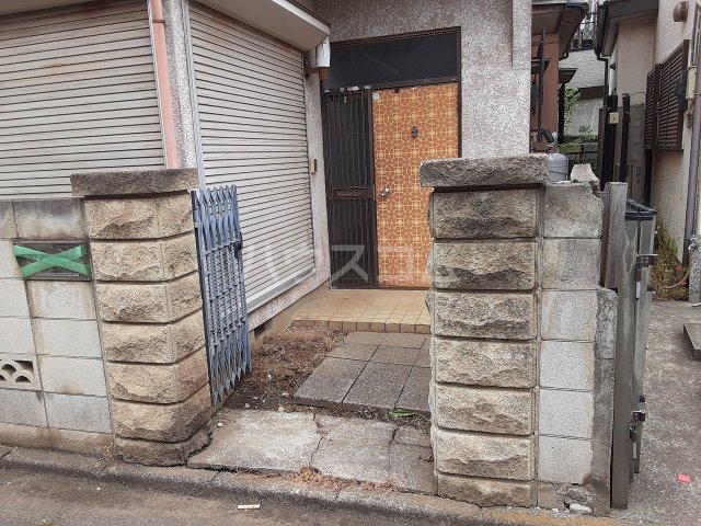 2/11 エントランス